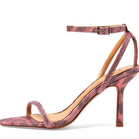 Jessica Simpson Heels - Picture 3 of 9